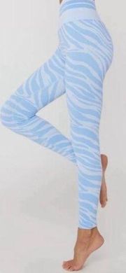 Spiritual Gangster Love Sculpt Seamless Leggings M/L Blue