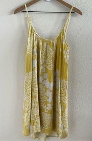 Ava Sky Honolulu Hawaii Fighting Eel Modern Aloha Dress Muted Yellow Floral L