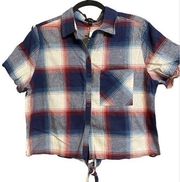 Very J Size L Short Sleeve Button-Down Shirt