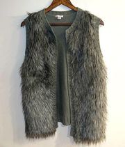 Women’s Gray Faux Fur Panel Open Front Knit Sweater Vest Size S