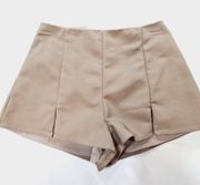 Superdown Jene High Waisted Shorts in Khaki