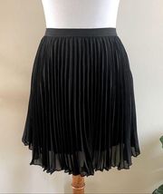 Hollister Black Pleated Mini Skirt