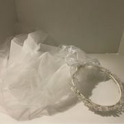 Crystal Pearl Crown w White Rolled Edge Veil Similated