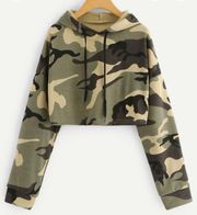 Camo Cropped Hoodie