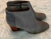 VIONIC Booties size 10 in excellent condition worn once