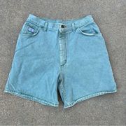 Wrangler Vintage 90s  blues high rise sage green relaxed fit mom Jean shorts