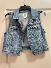 Jean Vest