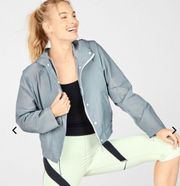 Fabletics NWT  size M Halle Cropped Hooded Windbreaker Jacket - Raincloud Blue