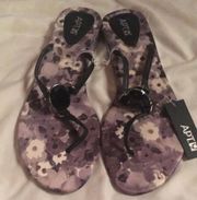 Apt 9 NWT SZ L purple floral sandals