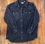 Vintage Women’s Levi’s red label black denim shacket shirt oversized size medium