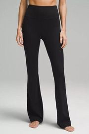 Groove Super-High-Rise Nulu Flared Pant