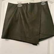 Ivy & Leo Green Leather Skort