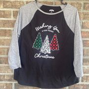 Ladies holiday tshirt size medium