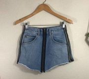 Carmar blue denim raw round hemline mini skirt with black zipper