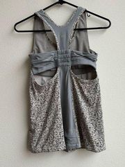 Lululemon  Tone It Tank Petite Fleur Silver Spoon / Ambient Grey Size 4