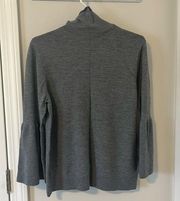 Ann Taylor turtleneck gray sweater in size XL