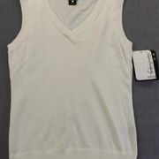 Oakley Women WhiteVest Moisture Mgmt 4way Stretch NWT- Small