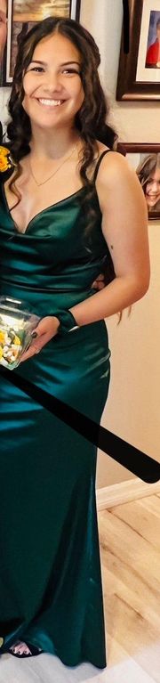 Windsor Dark Green Prom Dress