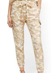 New York & Company Camo Linen Blend Jogger Pants 