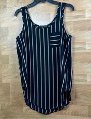 Haute Monde Size Small Black & White Striped Tank Top w/1 Pocket