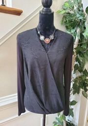 Lysse Women's Black Polyester V-Neck Long Sleeve Casual Top Blouse Size Small