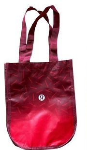 New LULULEMON Holiday 2023 Small Shopper Bag Tote Dark Red Lunch Shoes Stuff