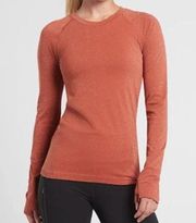 Athleta Momentum Seamless Long Sleeve Top Size Small Orange Shimmer