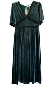 In Loom Dark Green Velvet Lace V Neck Short Sleeve Midi Dress Size Medium