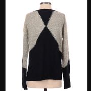 Hem & Thread Crewneck Sweater Black Beige Diamond