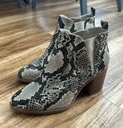 Altar’d‎ State Snake Skin Heeled Booties Size 8.5