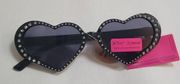 NWT Betsey Johnson Black Heart Crystals Sunglasses  *defect missing crystal