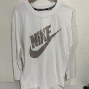 Nike Women's Rally Metallic Fleece Crewneck Sweatshirt Ivory Rose Gold Size Medi