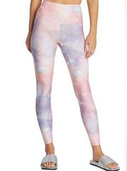 Gorgeous  brand,medium, pink cloudy wash cosmic 25 inch 5/8 leggings