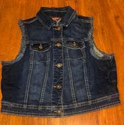 Jean Vest