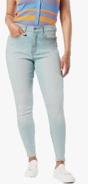 DENIZEN from Levi's Women's Ultra-High Rise Super Skinny Jeans Size 8