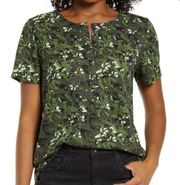 Caslon Snap Placket Henley Green Floral Snap Button T-Shirt Small NWT