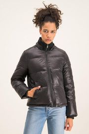 Izzie Puffer Jacket in Black