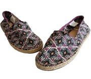 NWOT Old Navy geometric espadrille flats