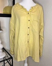 FREE PEOPLE We the Free Keep it‎ Simple Linen Frayed Button Top Size M