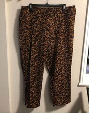 Isaac Mizrahi Women's Leopard Print Cropped Jeans size 16P