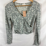 NWT Cozie by Pink Rose Surplus Crop Top in Grey Leopard Size Medium