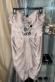 Strapless dress with silver metal detail