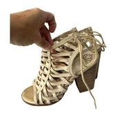 Women's Fergalicious Vizion Caged Sandal size 9.5 tan creme sandal