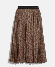 NEW Coach Horse and Carriage Print Pleated Silk Skirt size 2