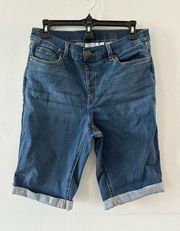 D&Co. Denim and Company Women's Bermuda Shorts Cuffed Medium Wash Size 8