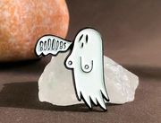 1pc Ghost White Enamel Pin, Brooch Lapel Badge Cartoon Gothic Zinc Alloy Funky