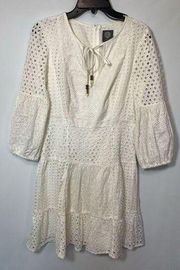 Vince Camuto Eyelet V-Neck Tie Bell Sleeve Mini Shift Dress Ivory Size 4