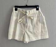 Malibu Mid Rise Linen Shorts