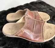 Merrell brown leather slide sandals Sz 10