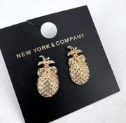 NEW New York & Company Gold tone pineapple earrings studs novelty fun fruit